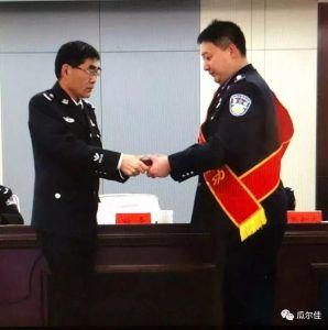 2018打黑除恶第一枪，开枪民警荣立二等功