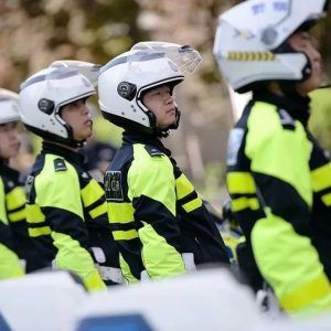 公安部刚下通知，全国交警开始上路查车！