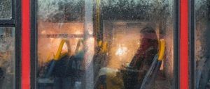 品读 | 刻意讨人喜欢，折损的是自我的尊严