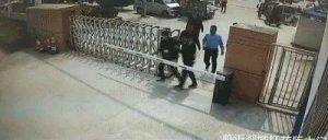 小偷刷短视频刷到自己，气到在派出所门口约架