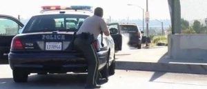 并肩战斗的才叫战友